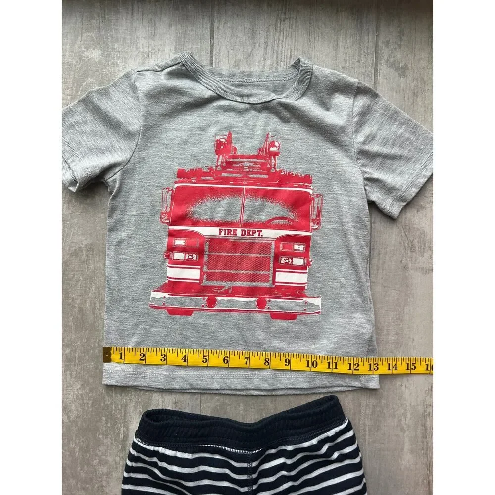 Baby Gap Toddler Boys 2 Piece Pajama Set Pjs Firefighter Firetruck Cotton 5T 5.